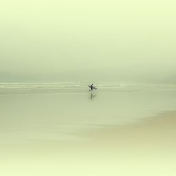 L. Martinez Aniesa. Surfer. España. 2012. FIAP 2º. CEF 1º. 
