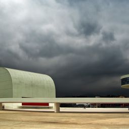 Libre_Centro Niemeyer. Avilés_Roberto Martin, Marzo,