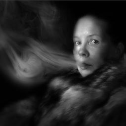 Pia Simonen (FINLANDIA)-smoker_HMCEF