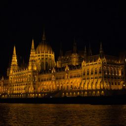 José GARDE NAVARRO_Budapest_Noviembre_Obligado