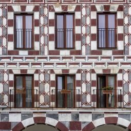 Roberto_Martin-Arranz_ENTRE-BALCONES_02-2020-Fotografía matemática