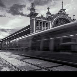 ANTONIO_UBEDA-GUTIERREZ-_EL-TIEMPO-PASA-DEPRISA_09-2020-MercadoCentralZgza_Accesit