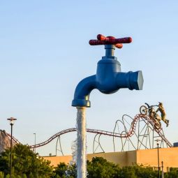 Mariano-Royo-Ambroj_Sueño-en-Dubai_03-2021-Surrealismo