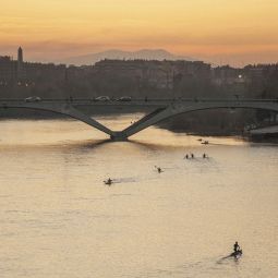 JOAQUIN-CRESPO-RIPOL_Hora-dorada._01-2022-Rio Ebro