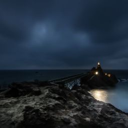 Joaquin-Adan-Peña_Roca-de-la-Virgen-en-Biarritz_11-2019_Libre