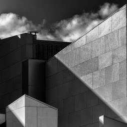 Carlos-Briz-Ponce_Plano-y-volumen_04-2022-Arquitectura_Accesit