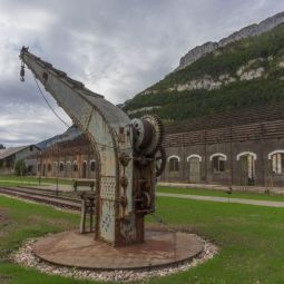 Rosa-Maria-Martinez-Alejaldre_Lagrimas-de-sangre-en-la-Estacionn_09-2022-Ferrocarril