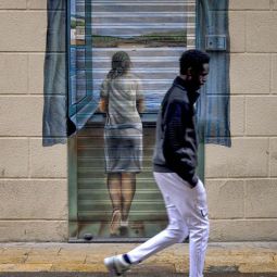 Carlos-Briz-Ponce_Diferentes-intereses_01-2023-Fotografía Callejera